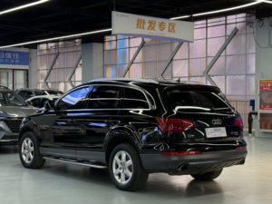 Audi <span class=keywords><strong>Q7</strong></span> 3.0L V6 Diesel Manuelle AWD SUV d'occasion 2015, Émissions Euro VI, Intérieur Cuir Foncé, Système de Direction Hydraulique - Product Image 2