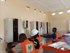 住宅2024年の広州フェリシティ10kva太陽光発電システム - Product Image 6