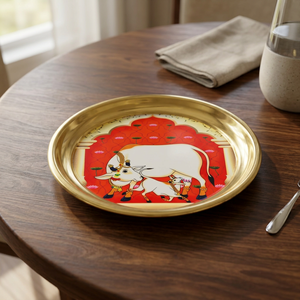 Assiette décorative en métal peinte à la main, design de vache de dessin animé rond, style chinois traditionnel, cadeau fait main - Product Image 5