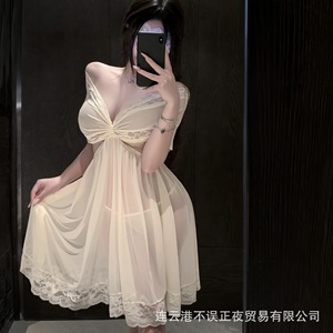 Sexy lace deep V nightgown, see-through, no-undress flirtatious sleepwear set for late-night eroticism - Product Image 3
