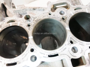 Bloque de Motor Usado para Land 2.0 D180 204DTD AJ20D4 G4D3-6015-EH 204DT - Product Image 6