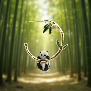 Orecchini a Cerchio Panda in Bambù Placcati Oro con Foglie Smaltate e Design Floreale per Donna, Gioielli alla Moda - Product Image 2