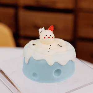 Vela Aromática con Forma de Muñeco de Nieve, Postre de Frutas, Figura Decorativa, Bougie Aromático para Minoristas Navideños, Marca Privada, Certificado MSDS - Product Image 1