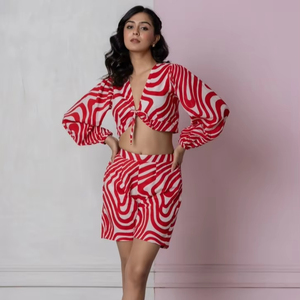 Ensemble coordonné maxi en coton 100% avec imprimé abstrait rouge et blanc, taille élastique, fermeture éclair au dos, col en V, manches longues, pour tous les jours, été - Product Image 1