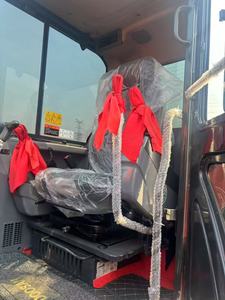 Excavadora de cadenas Doosan DX60 de 6 toneladas, nueva, con motor, caja de cambios y transmisión: potente y de bajo consumo. - Product Image 6