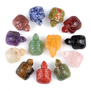 Piedra preciosa natural de 1 pulgada tallada tortuga curación Reiki estatua cristal artesanía Feng Shui joyería para decoración del hogar encantos - Product Image 2