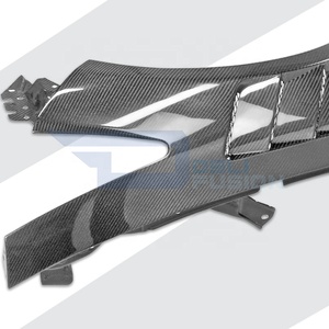 Alerón Delantero Ventilado de Fibra de Carbono Tipo DLF-V para Infiniti Q50 V37 2014-2017 (con Ventilación Superior) - Product Image 4