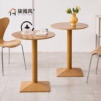 Table et chaises carrées en bois massif pour restaurant de restauration rapide, idéales pour KFC, Burger Shop, Milk Tea, Noodle Restaurant et boulangerie