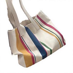 Bolso de Mano de Lona de Un Solo Hombro Edición Coreana <span class=keywords><strong>MECO</strong></span>, Línea Simple, Patrón Personalizado, Estilo Artístico, Tamaño Mediano, Cierre Personalizado, para Viajes Diarios - Product Image 4