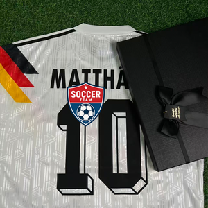 Maglia da Calcio Retrò della Germania Versione Thailandese 1990, Alta Qualità, Personalizzabile con Nome, per Club Nazionali - Product Image 1