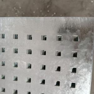 Lámina Perforada de Acero Inoxidable y Acero al Carbono, Diseño Industrial, Superficie Galvanizada, Duradera, Resistente a la Oxidación, Resistente al Fuego, Ventilación - Product Image 1