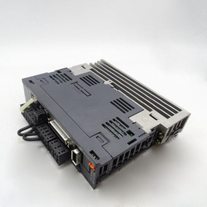 Nuevo Servoamplificador <span class=keywords><strong>de</strong></span> CA Original MR-J4-100A-J001 MR-J4-70A-J001 para Sistemas <span class=keywords><strong>de</strong></span> Automatización CNC - Proveedor - Product Image 3