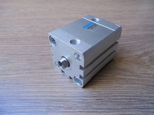 Gloednieuwe aanbieding Adn 40-25-i-<span class=keywords><strong>p</strong></span>-a 536303 Plc - Product Image 1