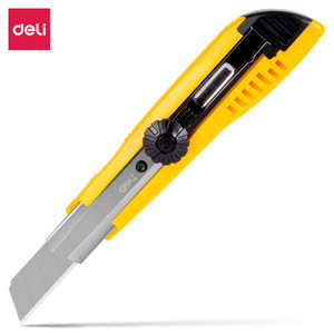Deli Utility Knife Large Size Rotary Locking Plastic Handle With 3 Blades For Paper Cutting And Wallpaper Removal - Product Image 5