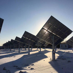 Système de suivi <span class=keywords><strong>solaire</strong></span> rentable Conception à axe unique pour usage résidentiel et commercial de petite taille - Product Image 5