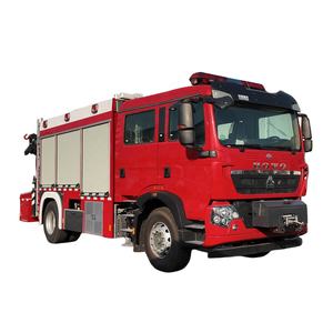 Camion de pompiers et de sauvetage multifonctionnel diesel <span class=keywords><strong>4x4</strong></span> HOWO neuf avec grue, 150-250 ch, réservoir de 5001-7000 L, à <span class=keywords><strong>vendre</strong></span> - Product Image 5