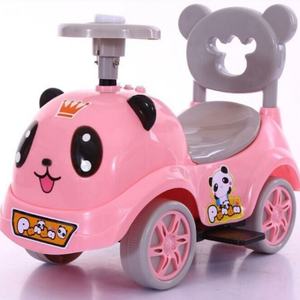 سيارة ألعاب بلاستيكية بأربع عجلات للركوب مع دواسات للأطفال من 2 إلى 4 سنوات مع موسيقى - Product Image 2