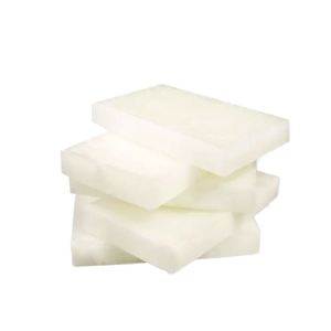Cire <span class=keywords><strong>de</strong></span> <span class=keywords><strong>paraffine</strong></span> entièrement raffinée 56 58 60 <span class=keywords><strong>de</strong></span> fabrication chinoise, professionnelle <span class=keywords><strong>pour</strong></span> la fabrication <span class=keywords><strong>de</strong></span> bougies - Product Image 1
