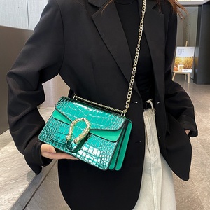 Nuovissima Borsa da Donna di Design alla Moda con Doppia Catena Metallica Tracolla per <span class=keywords><strong>Borse</strong></span> a Mano <span class=keywords><strong>Borse</strong></span> di Lusso in Pelle di Coccodrillo - Product Image 3