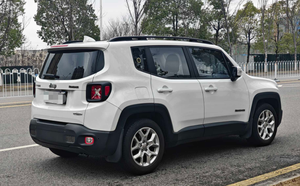 <span class=keywords><strong>Jeep</strong></span> <span class=keywords><strong>Renegade</strong></span> 2016 1.4T Automatica High Altitude Usata - Product Image 5