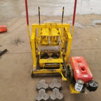 Machine mobile de fabrication de briques en béton à moteur diesel manuel non combustible 2026 avec ligne de production de briques de haute qualité à vendre