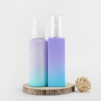 Ensembles d'emballages de cosmétiques de luxe modernes vides en verre opale dégradé de 50ml avec pompe Ensemble de soins de la peau Bouteille de lotion pour le visage