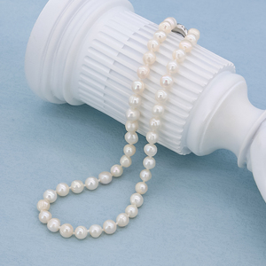 Set di gioielli in argento 925 pregiato <span class=keywords><strong>per</strong></span> <span class=keywords><strong>la</strong></span> <span class=keywords><strong>festa</strong></span> <span class=keywords><strong>della</strong></span> <span class=keywords><strong>mamma</strong></span> <span class=keywords><strong>collana</strong></span> di perle regalo set di 8-9mm <span class=keywords><strong>collana</strong></span> di perle d'acqua dolce bianco naturale da donna - Product Image 6