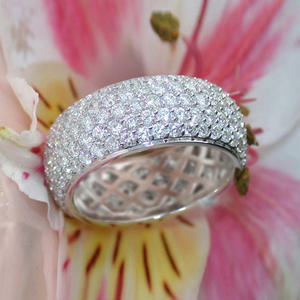 Anello da Donna in Oro Bianco con Diamante Taglio Brillante Rotondo Colore G Naturale Stile Classico per Matrimonio - Product Image 2