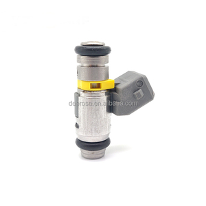 Iniettore carburante WP157 50102702 compatibile con <span class=keywords><strong>Fiat</strong></span> <span class=keywords><strong>Doblo</strong></span> Palio 1.8 V8 - Product Image 1