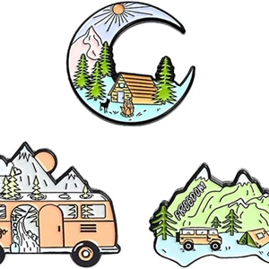 Pin de solapa personalizado del fabricante Oneway para senderismo, montañismo, exploración forestal, aventura al aire libre, camping y tiendas de campaña, con diseño de esmalte. - Product Image 3