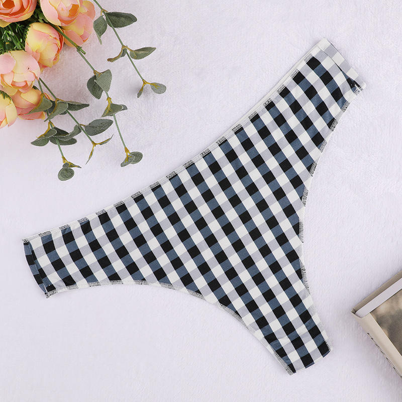 Black and white grid