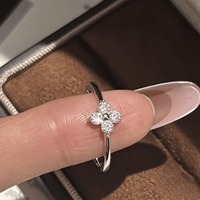Bague trèfle à quatre feuilles en argent sterling 925 avec moissanite, ajustable et porte-bonheur