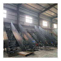 Escalier métallique moderne sur mesure à monopoutre avec garde-corps en verre pour villas, appartements, halls et sous-sols – Durable et écologique
