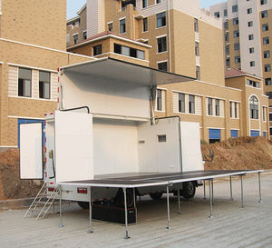 Podium de scène extérieur avec lumières et son, <span class=keywords><strong>camion</strong></span> de scène pour concert - Product Image 2