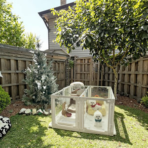 Recinto per Cani in Plastica con Chiusura a Bottone, Design Solido e Moderno, Quadrato, per Cani Medi/Piccoli, Ecologico e Sicuro, per Uso Interno ed Esterno - Product Image 1