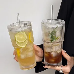 Vaso <span class=keywords><strong>de</strong></span> <span class=keywords><strong>Vidrio</strong></span> Ecológico <span class=keywords><strong>de</strong></span> 600 ml con Diseño <span class=keywords><strong>de</strong></span> Rayas, Tapa y Pajita para Jugo/Café Helado - Product Image 1