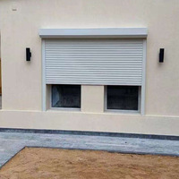 Auvents rétractables horizontaux modernes en alliage d'aluminium motorisés, volets intérieurs, stores de toit, contrôle intelligent