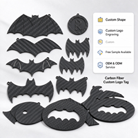Étiquette personnalisée en fibre de carbone, pendentif gravé en fibre de carbone, forme personnalisée OEM ODM, échantillon gratuit