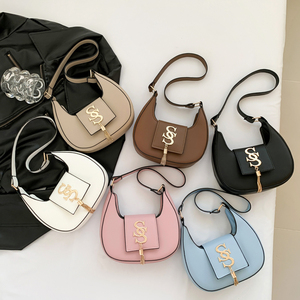 Designer à la mode en cuir PU femmes rétro mode bandoulière sac à main fermeture éclair petits sacs à main d'été chaîne bandoulière dames Style - Product Image 1