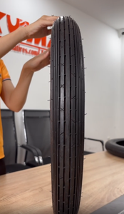 ยางมอเตอร์ไซค์ KUMA K101F รุ่นใหม่ ขายดี ประสิทธิภาพสูง ยึดเกาะดีเยี่ยม ผลิตจากยางธรรมชาติคุณภาพพรีเมียม สีดำ ขนาด 2.25-17 รับประกัน 12 เดือน - Product Image 5