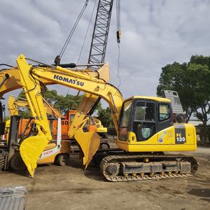 Excavadora sobre orugas Komatsu usada de alta calidad, motor de peso operativo de 13 toneladas, equipo de maquinaria de construcción incluido para - Product Image 3
