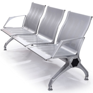 Silla de espera Tenzo serie T20-A, de aluminio, con reposabrazos, para uso en aeropuertos, estaciones y hospitales. - Product Image 2