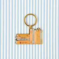 Porte-clés promotionnels personnalisés en émail dur doré pour étudiants, pendentifs porte-clés en métal de haute qualité pour les amateurs de livres