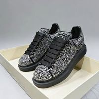 Nouvelles Chaussures de Luxe de Qualité Supérieure 2026 pour Hommes et Femmes – Baskets Tendance Décontractées et Chaussures de Course Style Mode