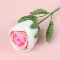 Bouquet de roses en verre à vin, crocheté à la main, écologique, fleur tricotée en fil fini, pour la remise des diplômes et Noël