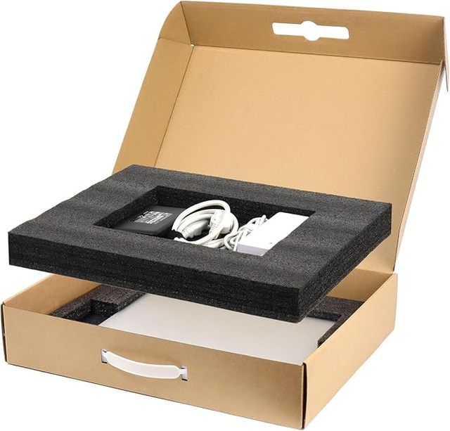Secure Universal Foldable Laptop Shipping Box with Recycled Materials and Protection Foam for Notebook Mailing