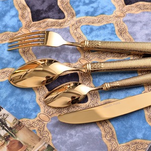 Bagues personnalisées de style européen à forte valeur ajoutée Ensemble de couverts en acier inoxydable argenté Ensemble de couverts en acier inoxydable 304 - Product Image 6