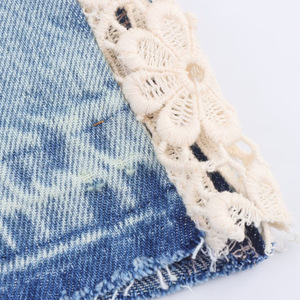 <span class=keywords><strong>Pantalones</strong></span> vaqueros de mezclilla al por mayor para mujer, estilo holgado, desgastado, lavado claro, pierna ancha, con encaje - Product Image 3
