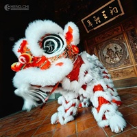 Tête de costume de danse du lion chinois personnalisée pour adulte, pour performance scénique, célébration de festival traditionnel, mascotte, avec cymbales de gong