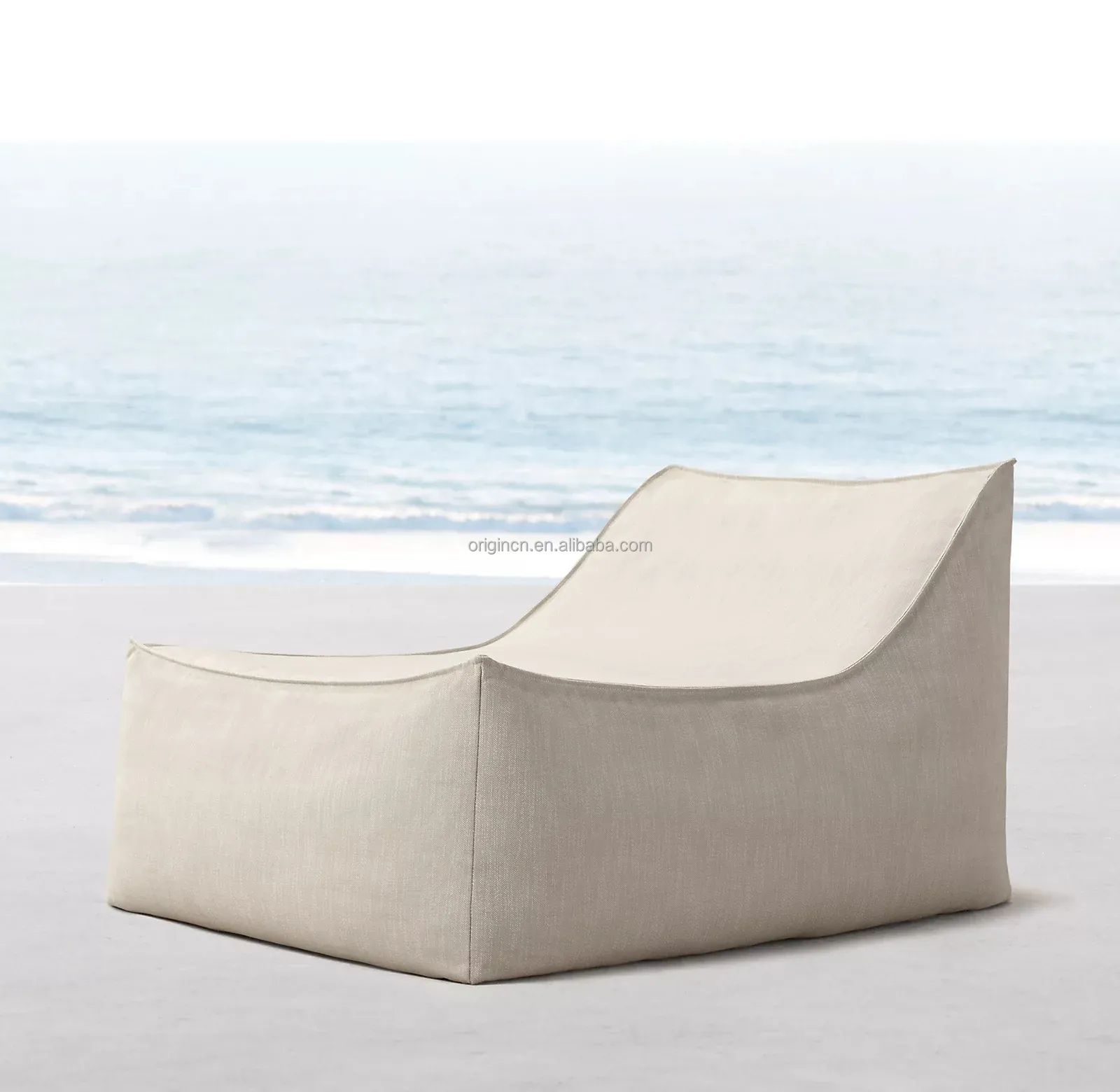 Prezzo di fabbrica divano da giardino imbottito buona permeabilità all'aria modellazione fluente graziosa poltrona da salotto per interni all'aperto